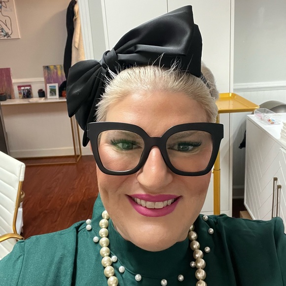 Meet your Posher, Stacey - Picture 5 of 5